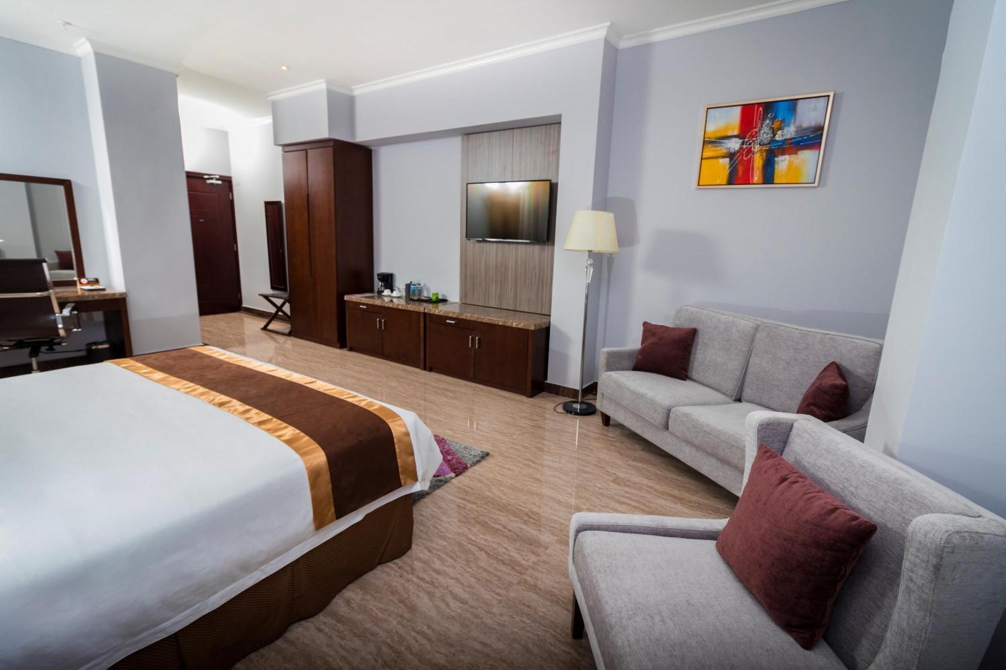 Hotel City Plaza & Suites David Kültér fotó