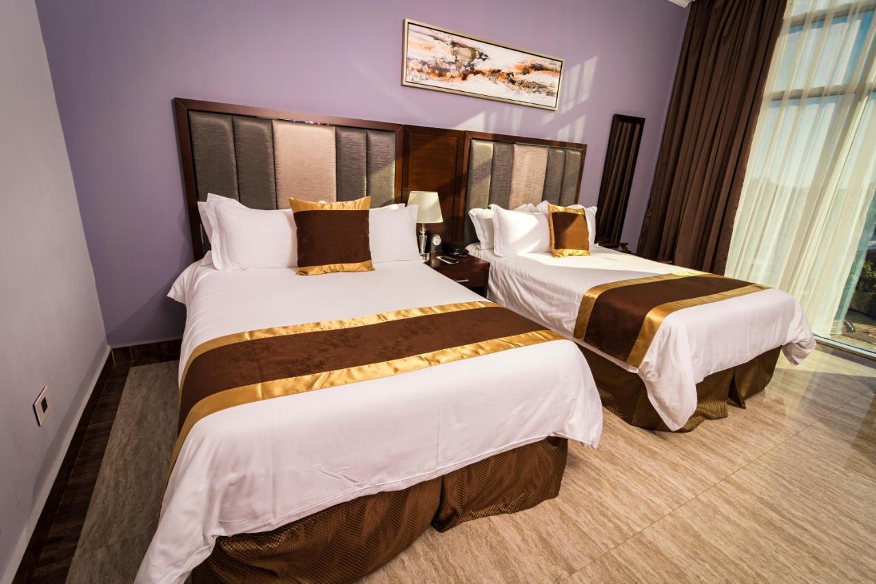 Hotel City Plaza & Suites David Kültér fotó