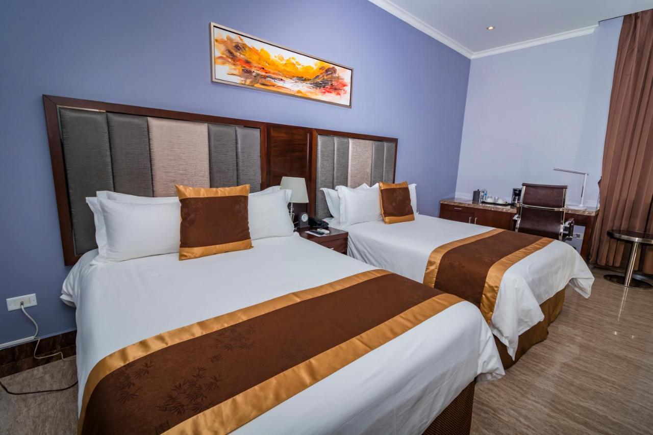 Hotel City Plaza & Suites David Kültér fotó